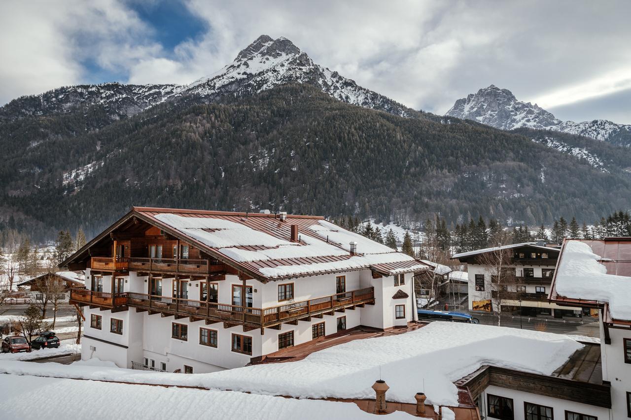 Hotel Pillerseehof Sankt Ulrich am Pillersee Exteriör bild