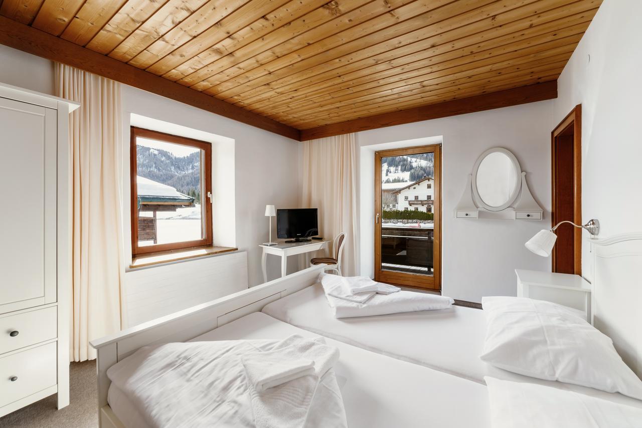 Hotel Pillerseehof Sankt Ulrich am Pillersee Exteriör bild